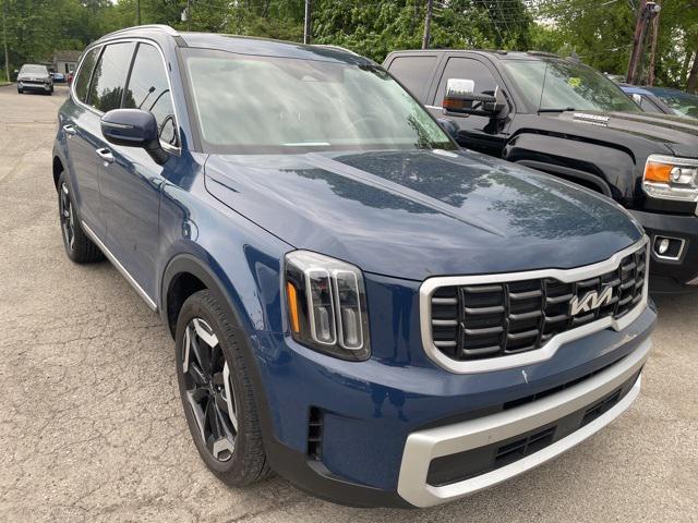 used 2024 Kia Telluride car, priced at $35,666