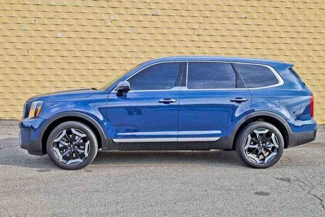 used 2024 Kia Telluride car, priced at $34,790