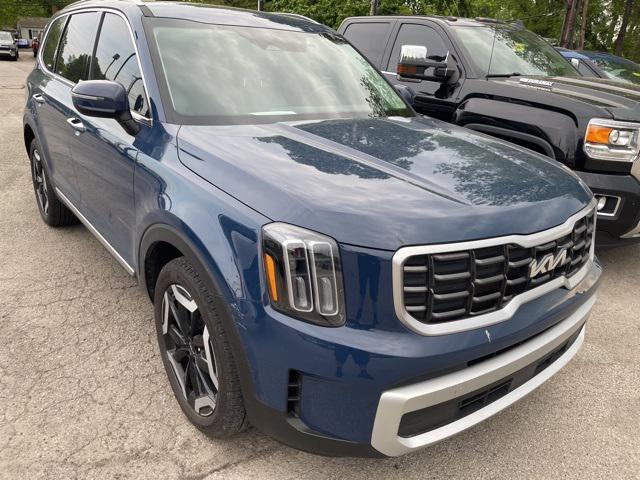 used 2024 Kia Telluride car, priced at $35,666