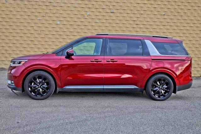 used 2023 Kia Carnival car, priced at $36,500