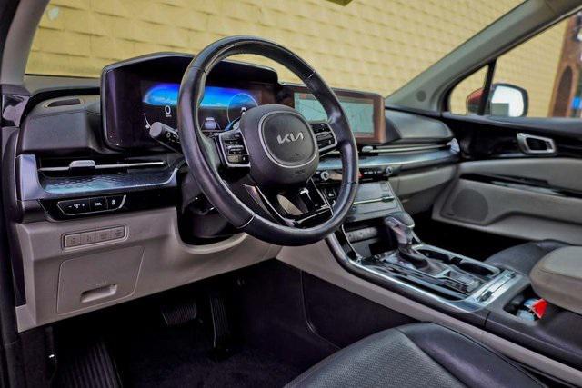 used 2023 Kia Carnival car, priced at $36,500