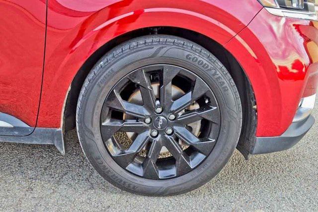 used 2023 Kia Carnival car, priced at $36,500