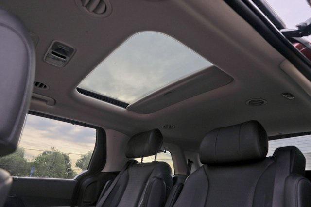 used 2023 Kia Carnival car, priced at $36,500