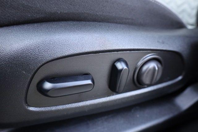 used 2023 Chevrolet Equinox car, priced at $21,589