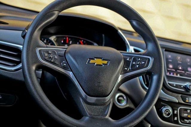 used 2022 Chevrolet Equinox car, priced at $20,995