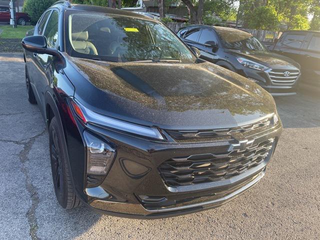 used 2025 Chevrolet Trax car, priced at $25,784