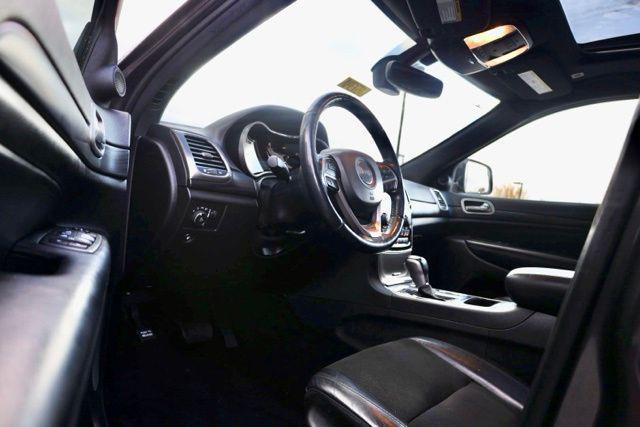 used 2020 Jeep Grand Cherokee car, priced at $24,584