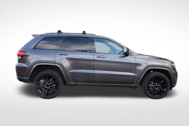 used 2020 Jeep Grand Cherokee car, priced at $24,584