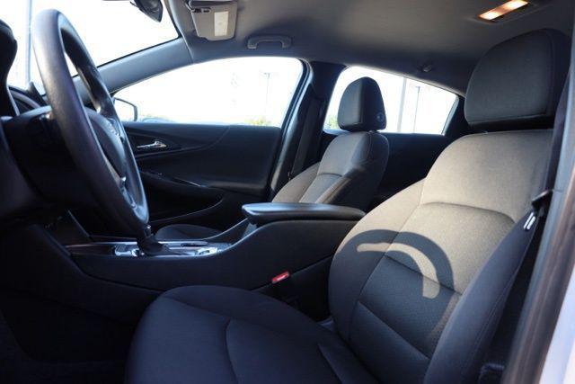 used 2023 Chevrolet Malibu car, priced at $19,285