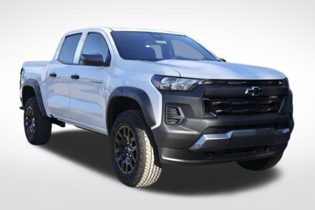 used 2025 Chevrolet Colorado car, priced at $38,890