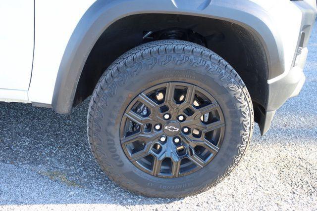 used 2025 Chevrolet Colorado car, priced at $38,890