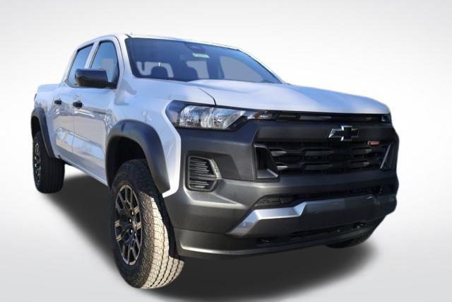 used 2025 Chevrolet Colorado car, priced at $38,890