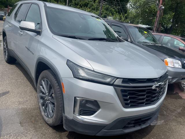 used 2022 Chevrolet Traverse car, priced at $29,022