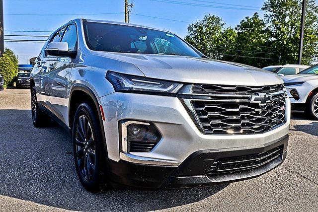 used 2022 Chevrolet Traverse car, priced at $26,999