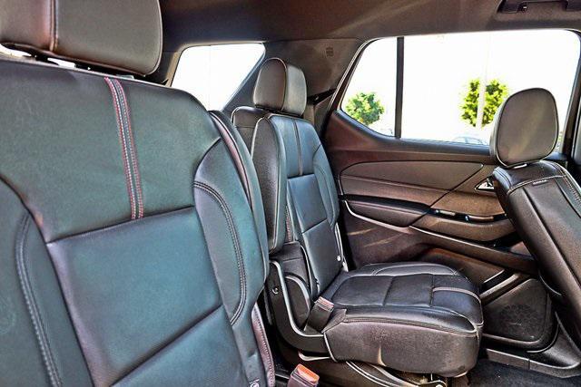 used 2022 Chevrolet Traverse car, priced at $26,999