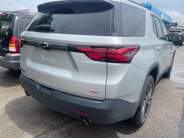 used 2022 Chevrolet Traverse car, priced at $29,022
