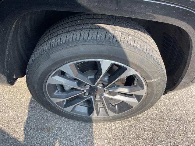 used 2023 Jeep Grand Cherokee L car, priced at $41,201