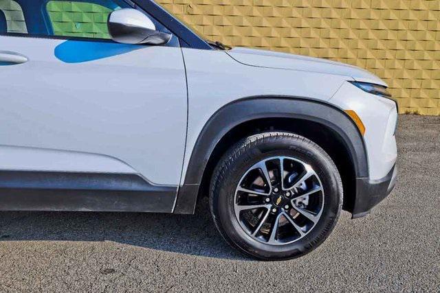used 2024 Chevrolet TrailBlazer car, priced at $25,990