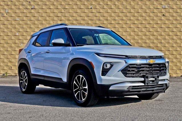 used 2024 Chevrolet TrailBlazer car, priced at $25,990