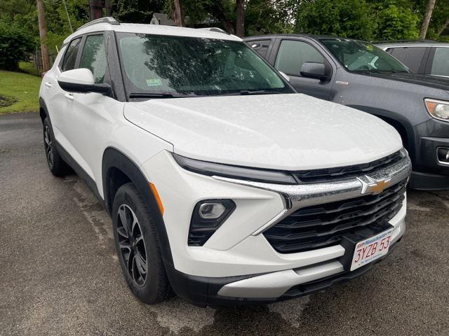 used 2024 Chevrolet TrailBlazer car, priced at $25,691