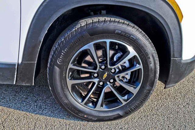 used 2024 Chevrolet TrailBlazer car, priced at $25,990