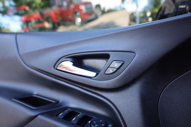 used 2023 Chevrolet Equinox car, priced at $23,301