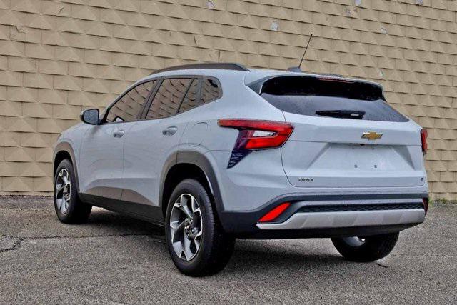 used 2025 Chevrolet Trax car, priced at $24,500