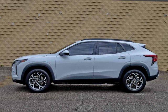used 2025 Chevrolet Trax car, priced at $24,500