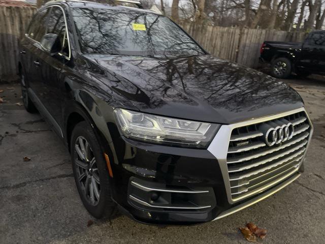 used 2018 Audi Q7 car, priced at $19,137