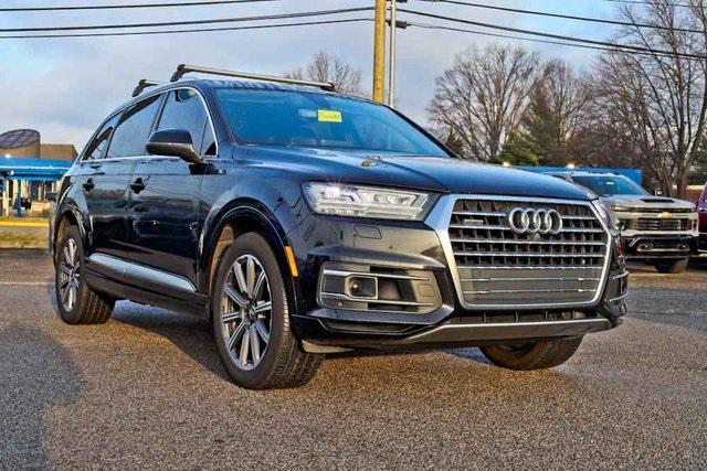 used 2018 Audi Q7 car, priced at $19,137