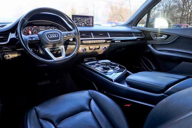 used 2018 Audi Q7 car, priced at $18,990