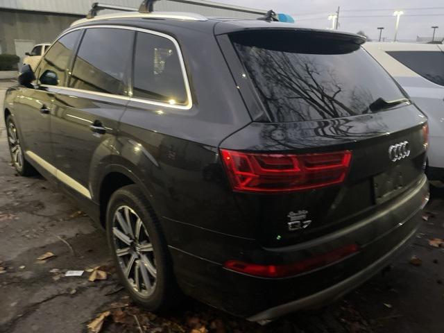 used 2018 Audi Q7 car, priced at $19,137