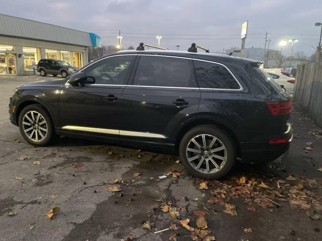 used 2018 Audi Q7 car, priced at $19,137