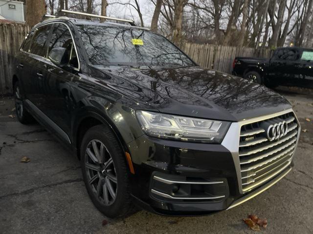 used 2018 Audi Q7 car, priced at $19,137