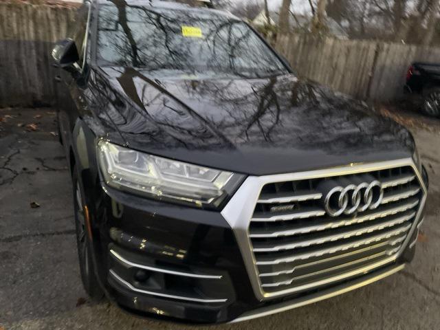 used 2018 Audi Q7 car, priced at $19,137