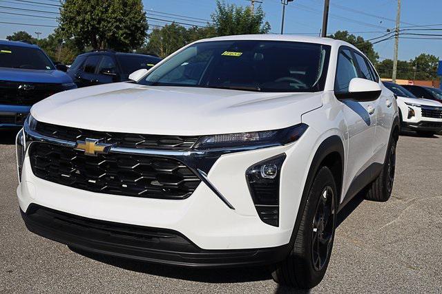 used 2024 Chevrolet Trax car, priced at $22,890