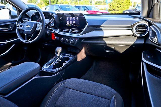 used 2024 Chevrolet Trax car, priced at $22,890