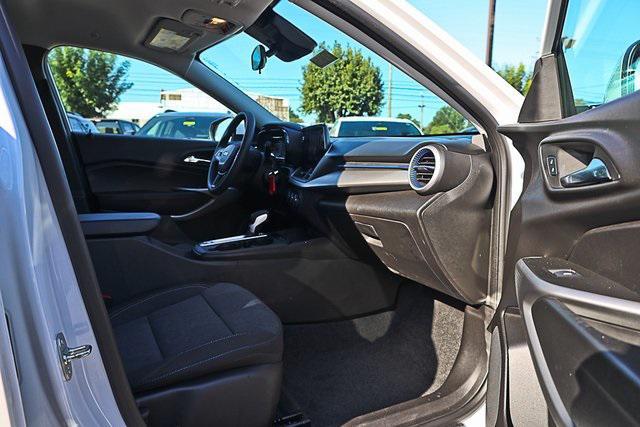 used 2024 Chevrolet Trax car, priced at $22,890