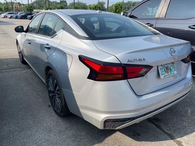used 2023 Nissan Altima car