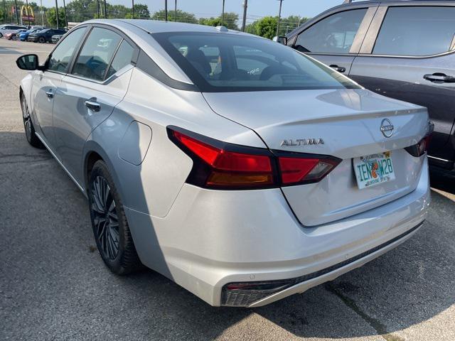 used 2023 Nissan Altima car