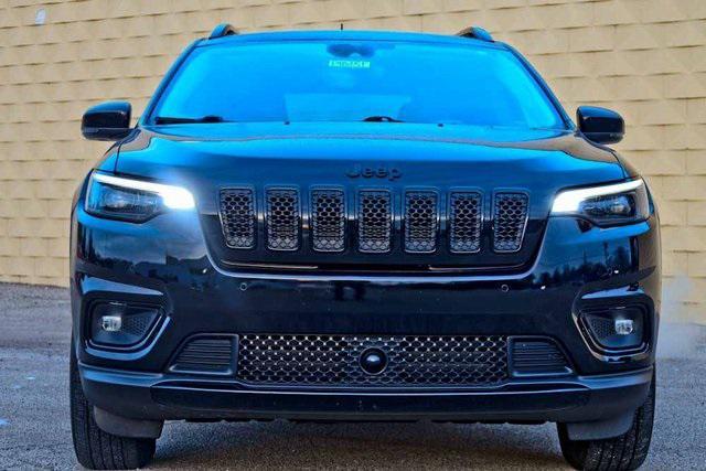 used 2023 Jeep Cherokee car, priced at $25,228