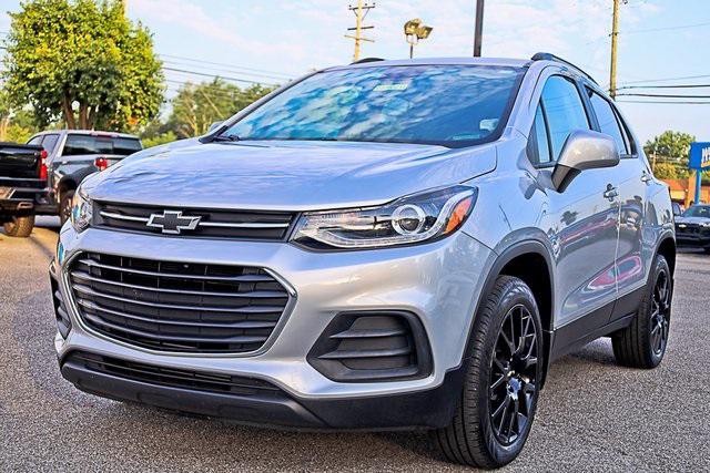 used 2022 Chevrolet Trax car, priced at $18,990