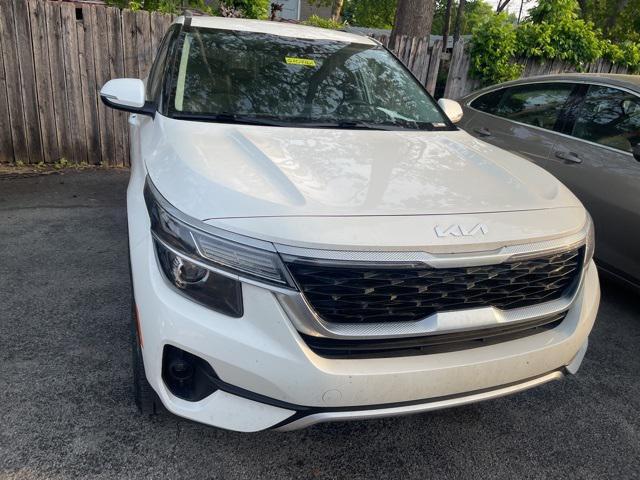 used 2023 Kia Seltos car, priced at $21,402