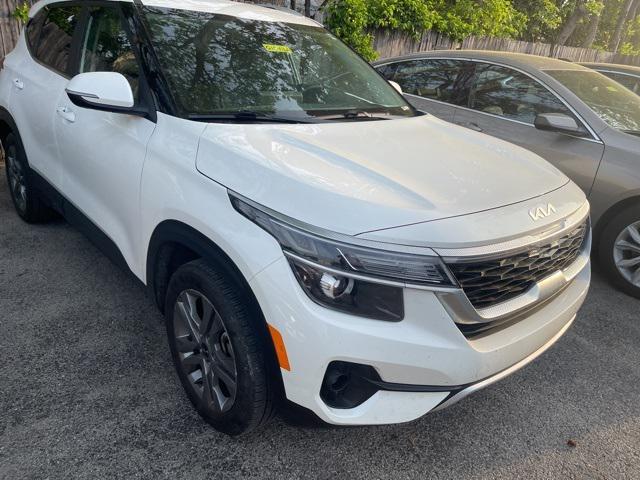 used 2023 Kia Seltos car, priced at $21,402