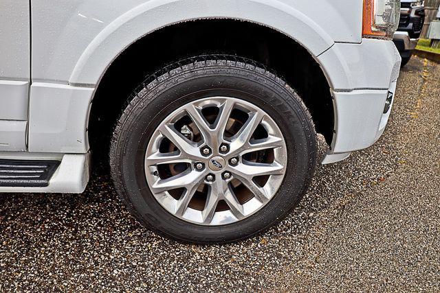 used 2016 Ford Expedition car, priced at $13,889