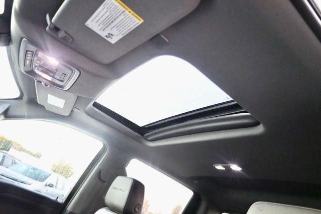 used 2021 GMC Sierra 1500 car, priced at $40,723