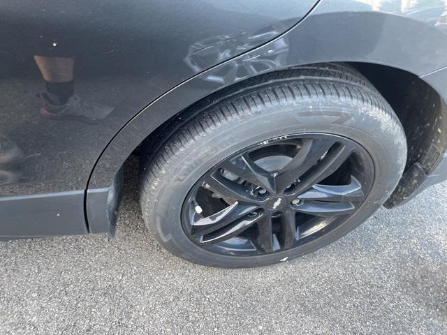 used 2021 Chevrolet Equinox car, priced at $18,337