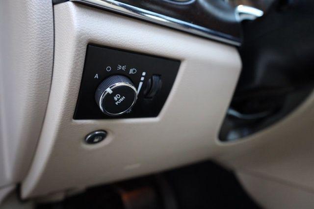 used 2014 Jeep Grand Cherokee car, priced at $11,354