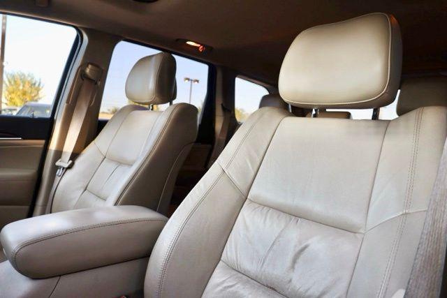 used 2014 Jeep Grand Cherokee car, priced at $11,354