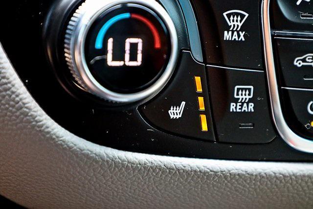 used 2021 Chevrolet Equinox car, priced at $17,362